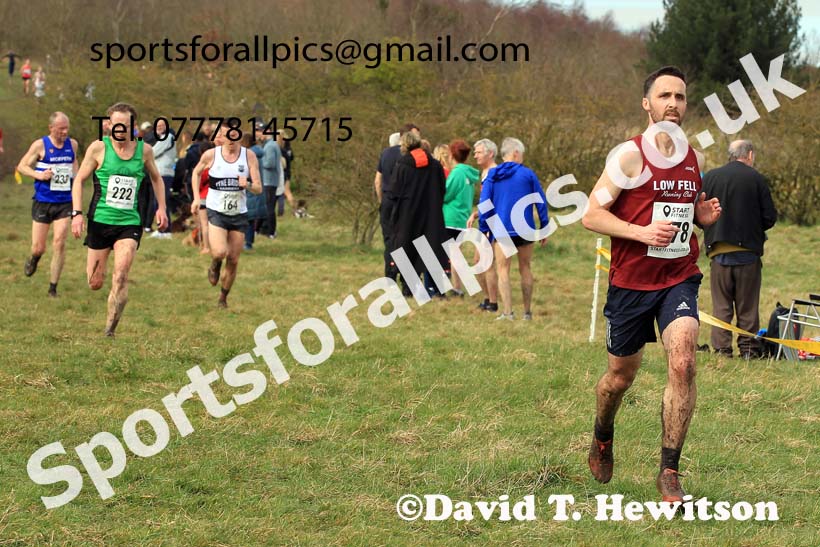 Men 35 to 60 in the 2023 BMAF Cross Country Champs., Wallsend. Photo: David T. Hewitson/Sports for All Pics